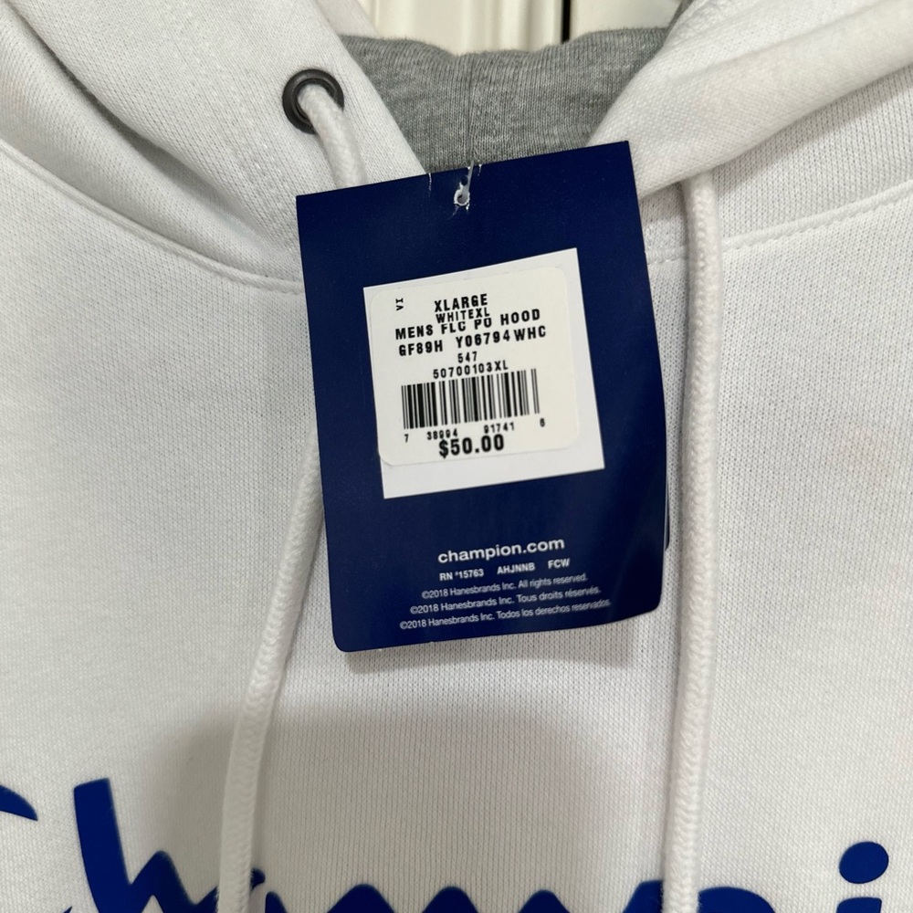 Champion hoody
Size X-Large 
White